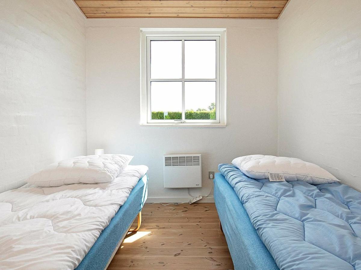 6 Person Holiday Home In Faaborg Room photo